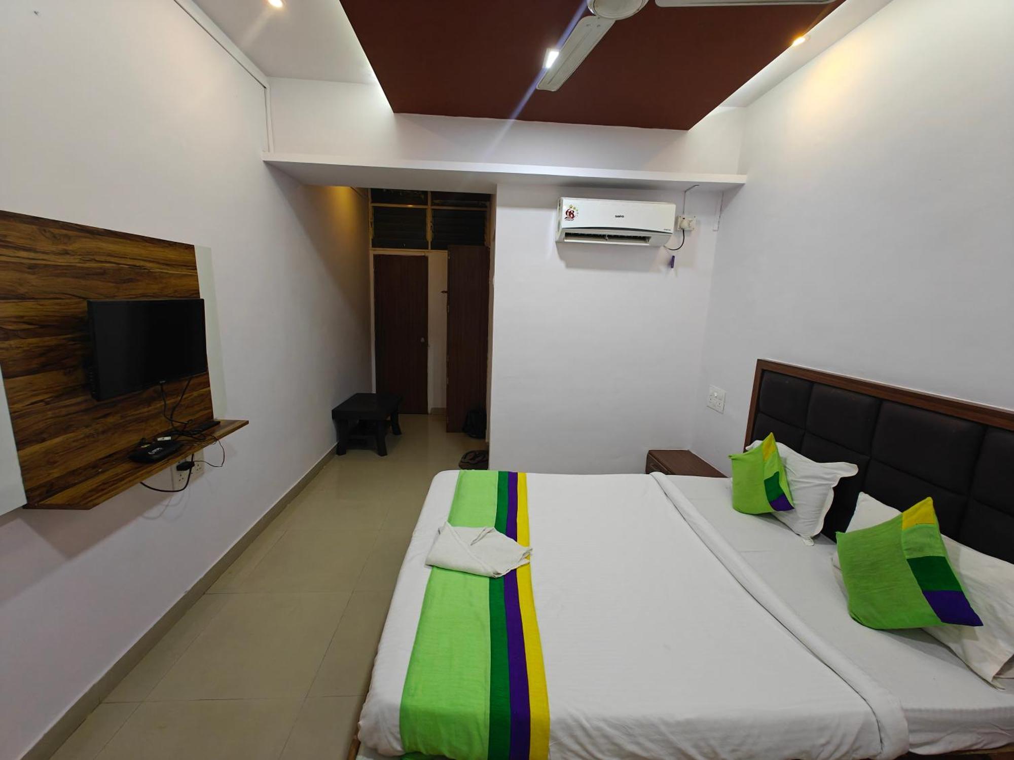 סטרה Sai Samrat Resort מראה חיצוני תמונה
